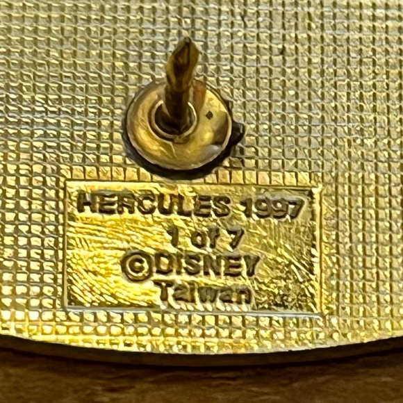 Hercules Logo Ltd Release Pin 1997 Opening Weekend Commemorative Set #1 of 7 - Picture 6 of 16